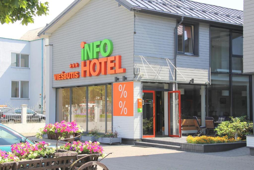 Info Hotel Паланга Экстерьер фото